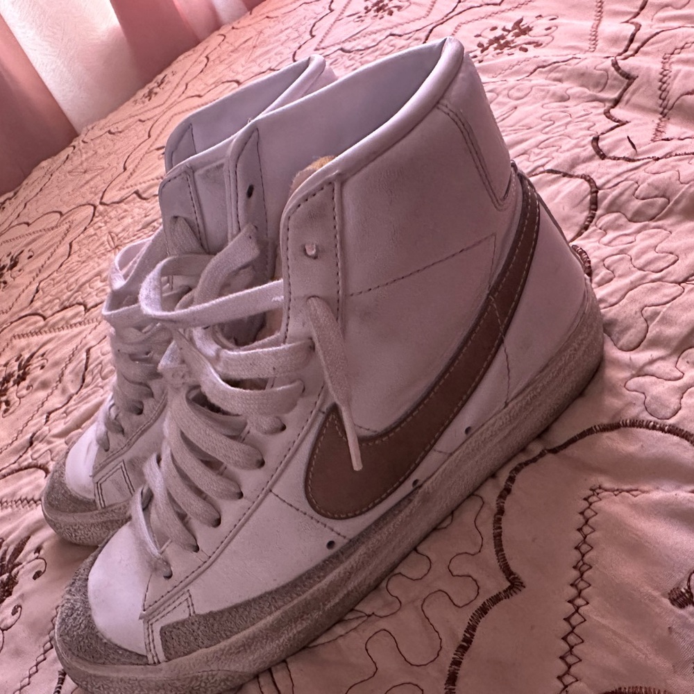 Nike Women's White and Brown High-Top Sneakers